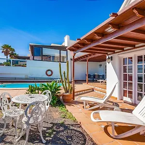villa-tias.in-canary-islands.com/